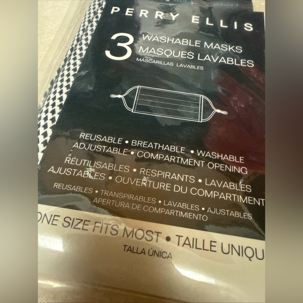 Perry Ellis Multi-Color Washable Masks - Picture 3 of 4